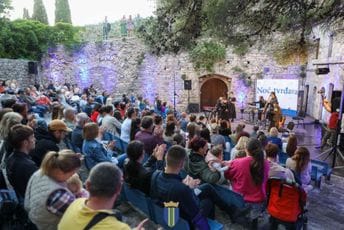 Putovanje kroz vrijeme: U Starom Baru otvorena manifestacija „Noć tvrđava"