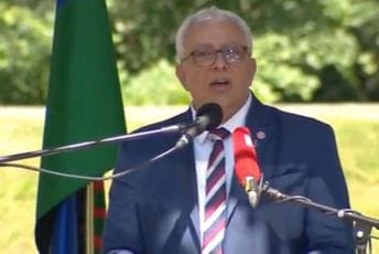 Mandić: Vršimo pritisak na Spajića i Vladu da odustanu od odluke da podrže Rezoluciju o Srebrenici Mandić: Vršimo pritisak na Spajića i Vladu da odustanu od odluke da podrže Rezoluciju o Srebrenici