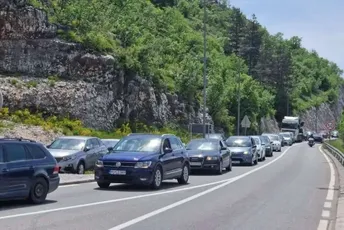 Putem Podgorica - Cetinje neće se moći ni sjutra: Blokada će trajati dva i po sata