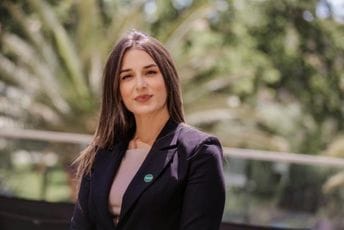 Ivona Petrović izabrana za potpredsjednicu Crnogorske evropske partije Ivona Petrović izabrana za potpredsjednicu Crnogorske evropske partije