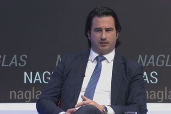 Kovač: Glasanje za Rezoluciju bila bi istorijska greška Crne Gore Kovač: Glasanje za Rezoluciju bila bi istorijska greška Crne Gore