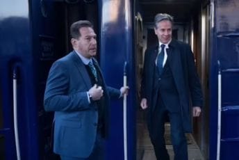 Blinken u nenajavljenoj posjeti Ukrajini Blinken u nenajavljenoj posjeti Ukrajini