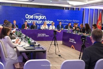 Ministri evropskih poslova i finansija država ZB na sastanku u Kotoru: Udruženim snagama do ubrzanog razvoja i bržeg članstva u EU Ministri evropskih poslova i finansija država ZB na sastanku u Kotoru: Udruženim snagama do ubrzanog razvoja i bržeg članstva u EU