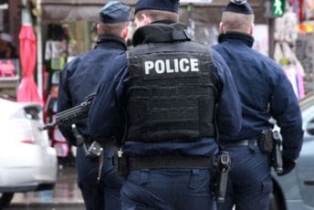 Francuska: Naoružani napadač pokušao da zapali sinagogu, policija ga ubila