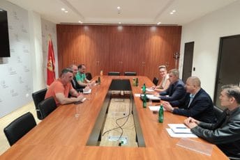 Gradiće se most između Crne Gore i BiH: Stekli se uslovi za izradu tenderske dokumentacije za izbor izvođača radova Gradiće se most između Crne Gore i BiH: Stekli se uslovi za izradu tenderske dokumentacije za izbor izvođača radova