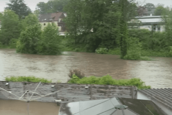 Obilne padavine izazvale poplave i klizišta u Njemačkoj, jedna osoba povrijeđena