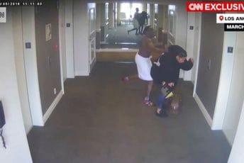 Objavljen snimak na kojem se vidi kako Šon Didi Kombs udara pjevačicu Kesi Objavljen snimak na kojem se vidi kako Šon Didi Kombs udara pjevačicu Kesi