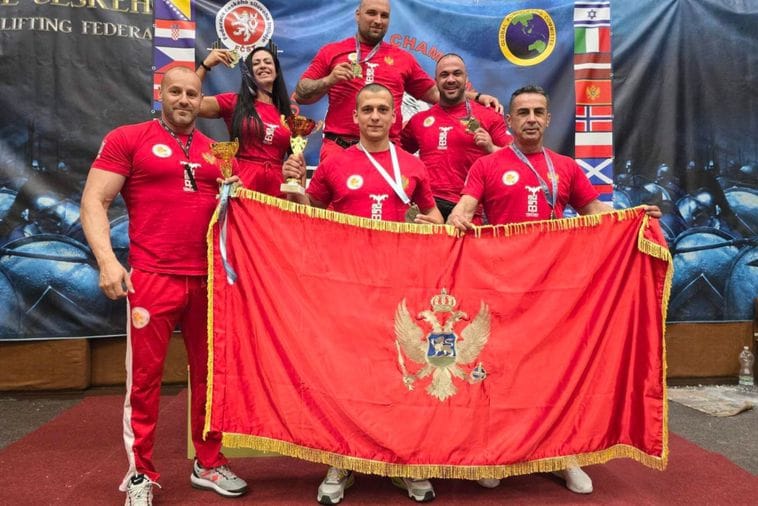 Sjajan rezultat naših takmičara: Svi osvojili zlatne medalje na EP u powerliftingu Sjajan rezultat naših takmičara: Svi osvojili zlatne medalje na EP u powerliftingu