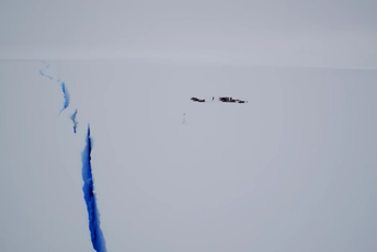 (VIDEO) Odlomila se ogromna santa leda na Antarktiku