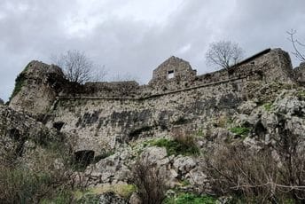 Žabljak Crnojevića: Prijetili i vrijeđali lovočuvara, pa lišeni slobode