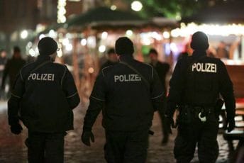 Haos u Berlinu, tuča grčkih navijača:  Povrijeđeno 12 osoba, jedna kritično