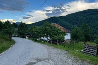 Mještani nezadovoljni: Zacrtana trasa auto-puta od Mateševa do Andrijevice ruši više od 50 kuća