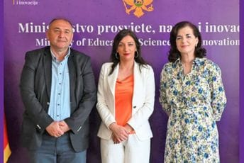 Bjeković i Jakšić-Stojanović saglasni: Neophodno poboljšati uslove obrazovanja Bjeković i Jakšić-Stojanović saglasni: Neophodno poboljšati uslove obrazovanja