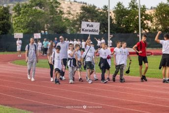 Počele 41. Školske sportske igre, 600 učenika osnovnih i srednjih škola takmiči se u šest sportskih disciplina Počele 41. Školske sportske igre, 600 učenika osnovnih i srednjih škola takmiči se u šest sportskih disciplina
