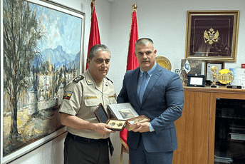 Bulajić primio predstavnike policije Ekvadora Bulajić primio predstavnike policije Ekvadora