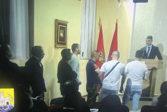 Eraković: Ovo su opasne stvari, za ovo i nadležni moraju snositi odgovornost; Vuković-Kuč: Tirjanija nema granice Eraković: Ovo su opasne stvari, za ovo i nadležni moraju snositi odgovornost; Vuković-Kuč: Tirjanija nema granice