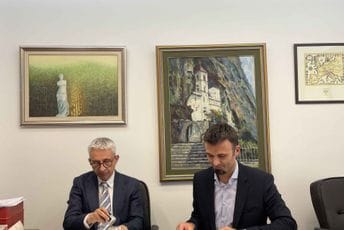 Udruženje banaka i ICT klaster Cortex kreću u saradnju: Zajedničkim snagama do finansijskih inovacija Udruženje banaka i ICT klaster Cortex kreću u saradnju: Zajedničkim snagama do finansijskih inovacija