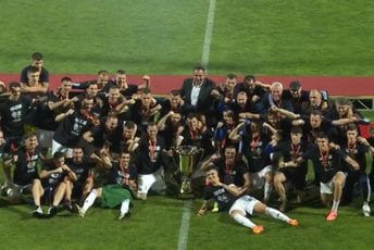 Budućnost nakon velikog preokreta osvojila Kup i ide u LK: Finale riješeno bravurom Despotovića Budućnost nakon velikog preokreta osvojila Kup i ide u LK: Finale riješeno bravurom Despotovića