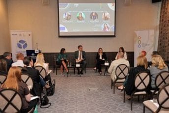 Centar za klimatske promjene UDG-a organizovao konferenciju „Otpad od tekstila – rastući ekološki problem i/ili šansa za zeleni biznis” Centar za klimatske promjene UDG-a organizovao konferenciju „Otpad od tekstila – rastući ekološki problem i/ili šansa za zeleni biznis”