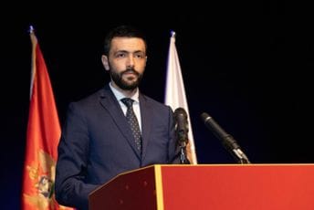 Živković: Vrijeme je za povratak na vlast, bez nas nema političke stabilnosti Živković: Vrijeme je za povratak na vlast, bez nas nema političke stabilnosti