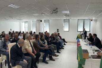 CEP formirao opštinski odbor partije u Bijelom Polju: Na čelu Aleksandar Šćekić, evo ko su ostali članovi CEP formirao opštinski odbor partije u Bijelom Polju: Na čelu Aleksandar Šćekić, evo ko su ostali članovi