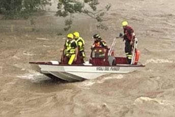Tužna vijest iz Italije: Pronađena tijela djevojaka, za mladićem se još traga Tužna vijest iz Italije: Pronađena tijela djevojaka, za mladićem se još traga