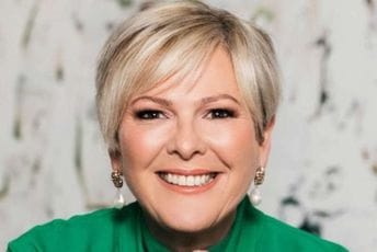 Bivša premijerka nije uspjela: Tomasdotir je nova predsjednica Islanda Bivša premijerka nije uspjela: Tomasdotir je nova predsjednica Islanda