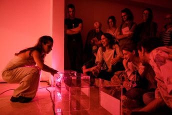 „Postajanje, opstajanje, ostajanje“: Nezavisna scena u kulturi još uvijek nedefinisan pojam u Crnoj Gori „Postajanje, opstajanje, ostajanje“: Nezavisna scena u kulturi još uvijek nedefinisan pojam u Crnoj Gori