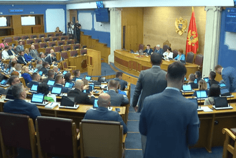 Bez kvoruma: Ništa od današnje sjednice Skupštine Bez kvoruma: Ništa od današnje sjednice Skupštine