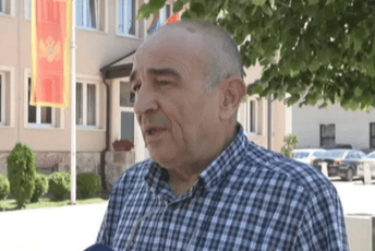 Vulević: Nije došlo do krađe izbornog materijala u Andrijevici, nema nikakvih tragova provale Vulević: Nije došlo do krađe izbornog materijala u Andrijevici, nema nikakvih tragova provale