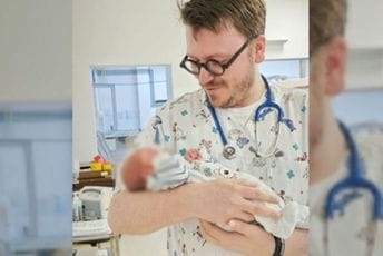 Zagreb: Beba pronađena u kanti za smeće dobila novu porodicu i novo ime Zagreb: Beba pronađena u kanti za smeće dobila novu porodicu i novo ime