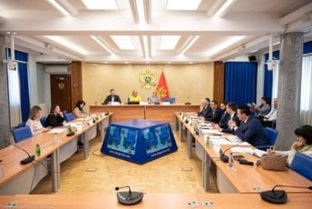 Danas sjednica Zakonodavnog odbora: Izjašnjavaće se o amadmanima koje su predložili Vlada i URA Danas sjednica Zakonodavnog odbora: Izjašnjavaće se o amadmanima koje su predložili Vlada i URA