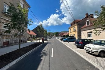 Cetinje: Završena rekonstrukcija dijela Ulice IV Proleterske brigade Cetinje: Završena rekonstrukcija dijela Ulice IV Proleterske brigade