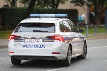Zagreb: Ženi pozlilo tokom privođenja, preminula dan kasnije
