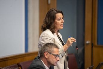 Vujović: Usvajanjem medijskih zakona dokazali smo da nam je evropski put prioritet Vujović: Usvajanjem medijskih zakona dokazali smo da nam je evropski put prioritet