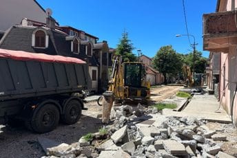 Cetinje: Počela rekonstrukcija Hercegovačke ulice