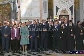 Dužnost zove: Mandić i Knežević sa Vučićem i Dodikom u odbrani srpskog jedinstva Dužnost zove: Mandić i Knežević sa Vučićem i Dodikom u odbrani srpskog jedinstva