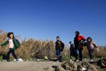 Podaci Vlade: Migranata najviše iz Avganistana, najčešće dolaze preko Albanije