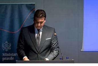 Milović: Došlo vrijeme da Spajić i ja svedemo račune, stajem mu na političku crtu Milović: Došlo vrijeme da Spajić i ja svedemo račune, stajem mu na političku crtu