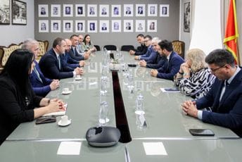 Sudbina sportske dvorane u Škaljarima neizvjesna, projekat pokazuje nedostatke u planiranju i izvođenju radova Sudbina sportske dvorane u Škaljarima neizvjesna, projekat pokazuje nedostatke u planiranju i izvođenju radova