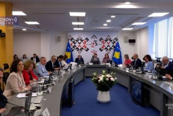 Vlada Kosova usvojila mjere sankcija Rusiji, Bjelorusiji i Iranu Vlada Kosova usvojila mjere sankcija Rusiji, Bjelorusiji i Iranu