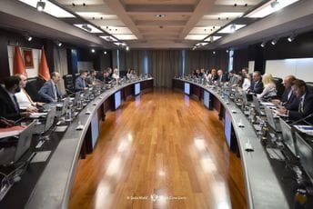 Ovo su odluke Vlade sa današnje sjednice Ovo su odluke Vlade sa današnje sjednice