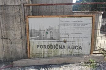 Završen pretres kuće Vladana Ivanovića Završen pretres kuće Vladana Ivanovića