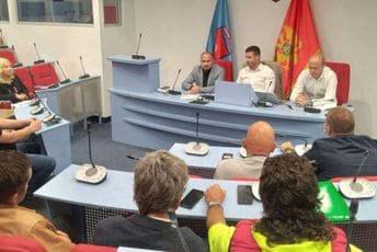 Bijelo Polje: Jedni se protive, drugi nemaju ništa protiv privremenog azila za pse Bijelo Polje: Jedni se protive, drugi nemaju ništa protiv privremenog azila za pse