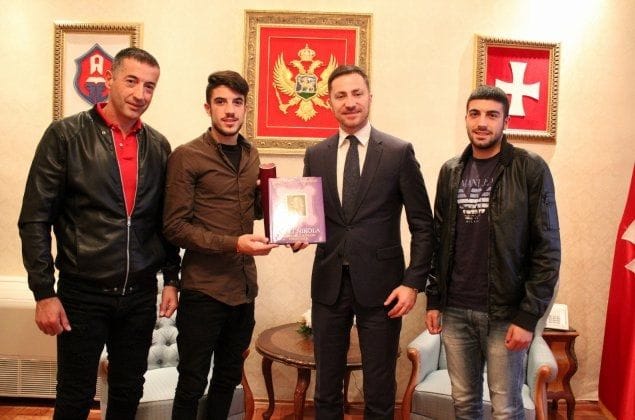 Podrška Prijestonice Alpinističkom klubu "Slobodni penjači Cetinje" Podrška Prijestonice Alpinističkom klubu "Slobodni penjači Cetinje"