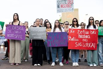 Protest protiv nasilja održan u Podgorici: Ne smijemo stati, jer šta je naša borba ako će neko sjutra odlučiti da je kazna za nasilnika prestroga