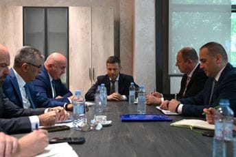 Mujović i Joković razgovarali s direktorom Elektroprivrede Republike Srpske Mujović i Joković razgovarali s direktorom Elektroprivrede Republike Srpske