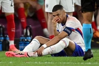 Mbapeova povreda ozbiljna: Vrlo je moguće da je slomio nos, a to bi značilo da propušta derbi grupe Mbapeova povreda ozbiljna: Vrlo je moguće da je slomio nos, a to bi značilo da propušta derbi grupe