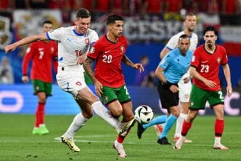 Čehe tri minuta dijelila od boda: Portugal preokrenuo, pobjedu osigurali u nadoknadi Čehe tri minuta dijelila od boda: Portugal preokrenuo, pobjedu osigurali u nadoknadi