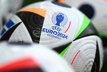 Sjutra na Euru okršaj naših susjeda, a potom i dva duela grupe “A” Sjutra na Euru okršaj naših susjeda, a potom i dva duela grupe “A”